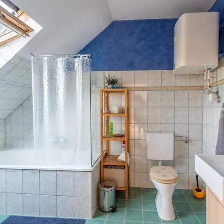 Andreas' Dachwohnung Mit Terrasse