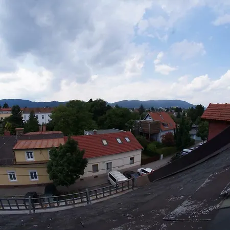 Andreas' Dachwohnung Mit Terrasse 그라츠